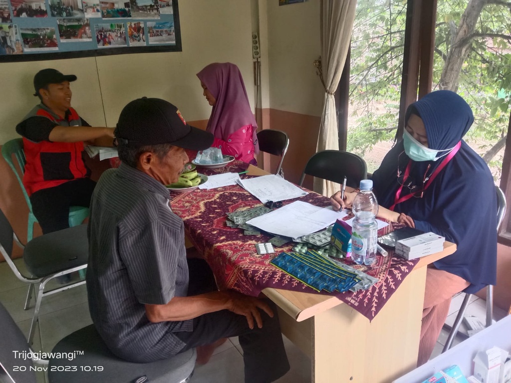 PT BORNEO INDOBARA MELALUI PROGRAM DESA RAMAH LANSIA BERSAMA RUMAH ZAKAT MEMBANGUN KEMBALI SEMANGAT DALAM MENJAGA KESEHATAN