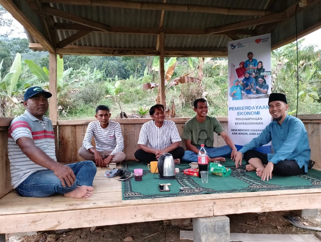 OKE OCE PEDULI BERSAMA RUMAH ZAKAT BERIKAN EDUKASI KEWIRAUSAHAAN UNTUK PELAKU UMKM DI BOGOR