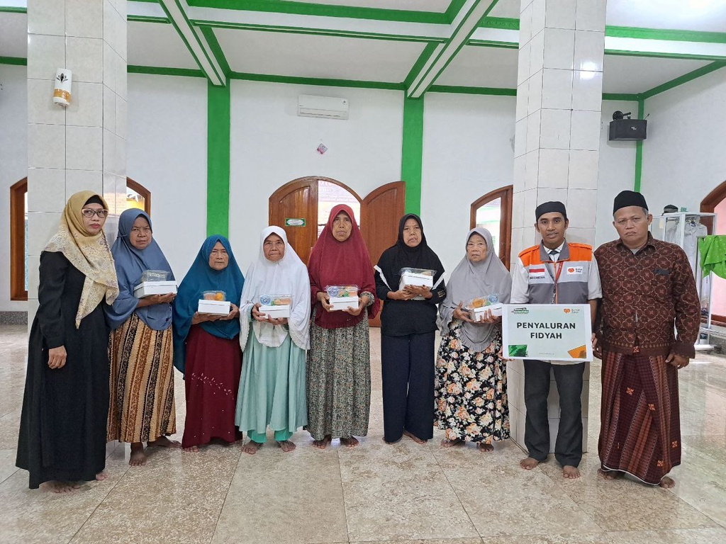 BERKAH RAMADHAN, RUMAH ZAKAT SALURKAN FIDYAH UNTUK YATIM DAN DHUAFA DI CILEGON