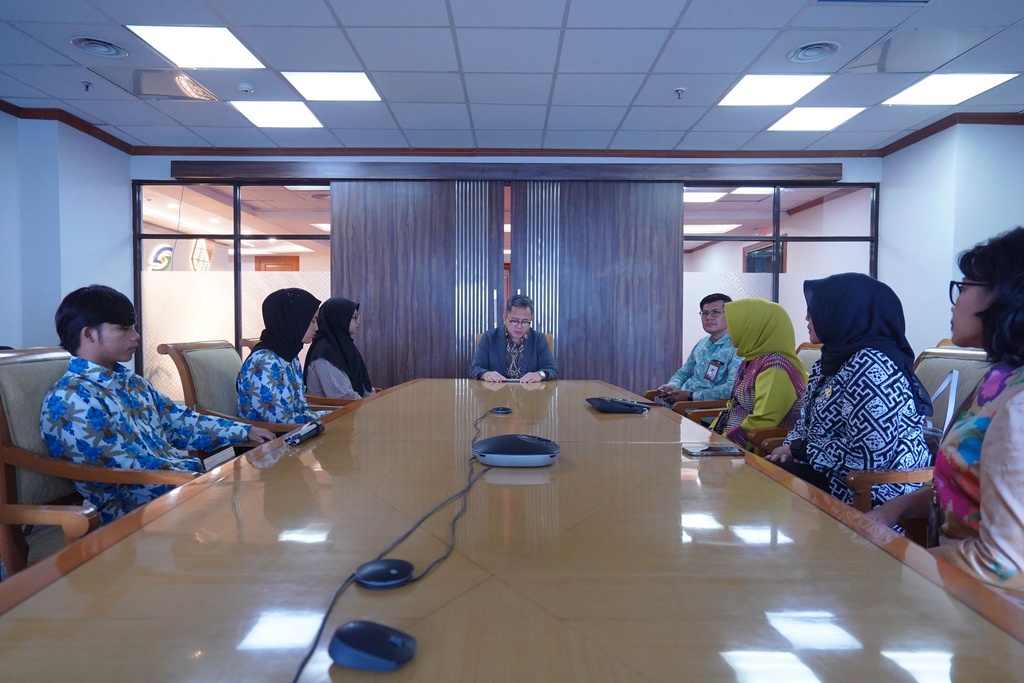 SINERGI KEMBALI SARANA JAYA DAN RUMAH ZAKAT DALAM PROGRAM BEASISWA SARANA JUARA