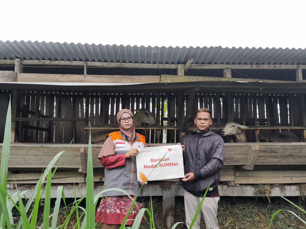 MELALUI BANTUAN MODAL, RUMAH ZAKAT TERUS KEMBANGKAN BUMMAS