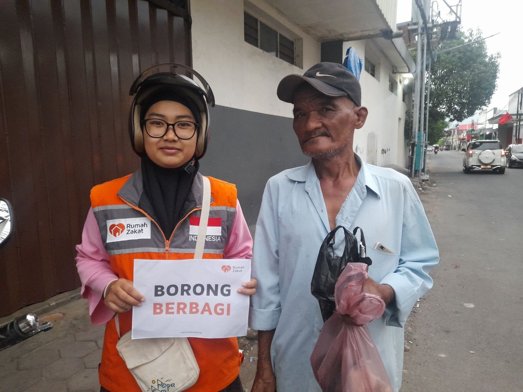 RUMAH ZAKAT BANTU PEDAGANG KECIL MELALUI BORONG BERBAGI