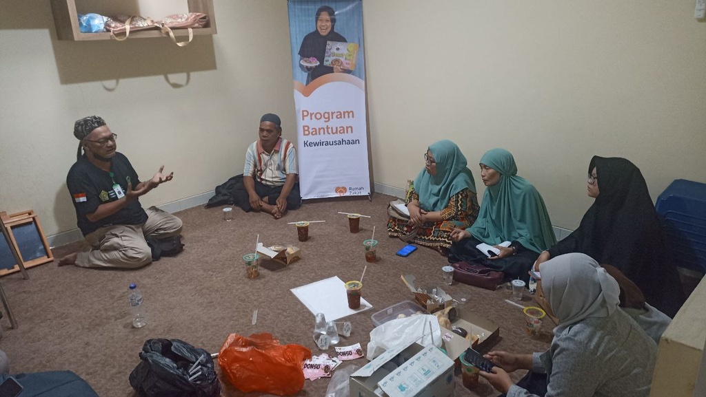 RUMAH ZAKAT BERIKAN PELATIHAN KEWIRAUSAHAAN UNTUK PELAKU UMKM DI BOGOR