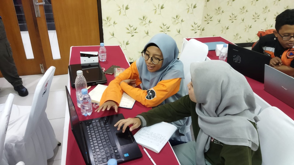 TINGKATKAN KAPASITAS RELAWAN, RUMAH ZAKAT IKUTI PELATIHAN DIGITAL MAPPING DARI PMI