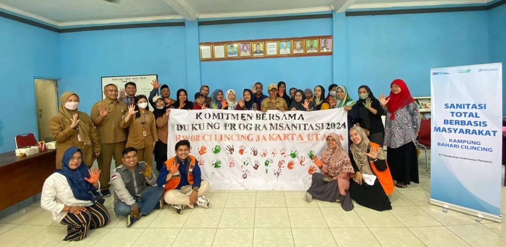 PT PELINDO, RUMAH ZAKAT, PUSKESMAS CILINCING, DAN KELURAHAN CILINCING SOSIALISASI PROGRAM SANITASI TOTAL BERBASIS MASYARAKAT