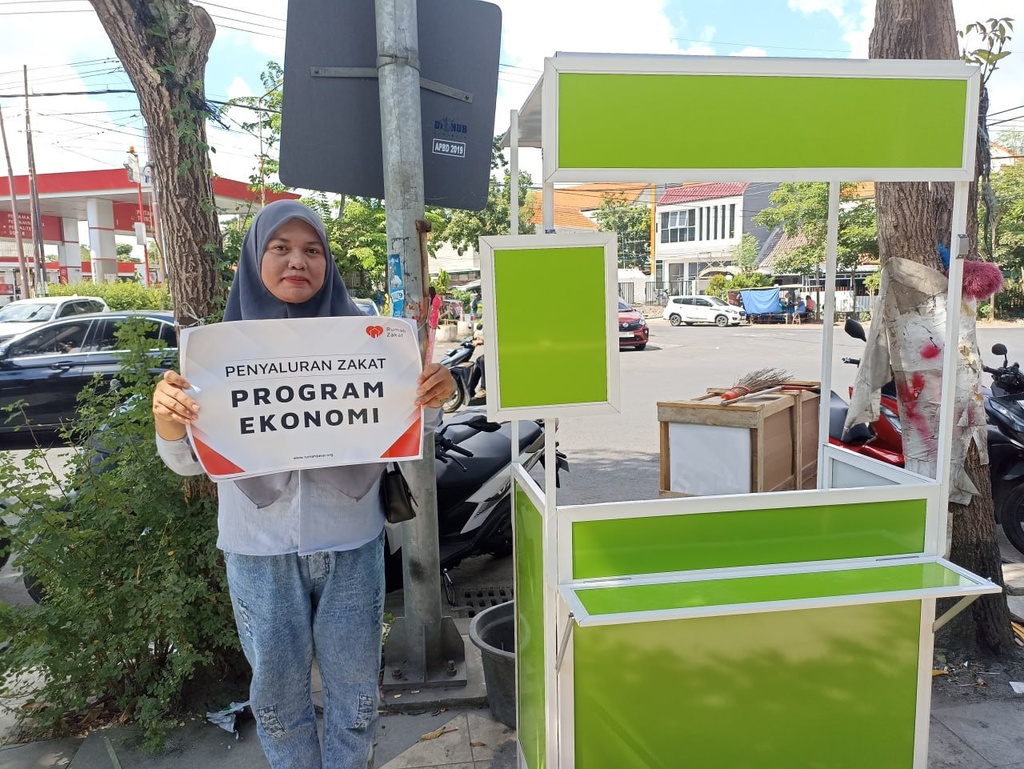 MELALUI BANTUAN MODAL RUMAH ZAKAT TERUS BERUPAYA KEMBANGKAN UMKM