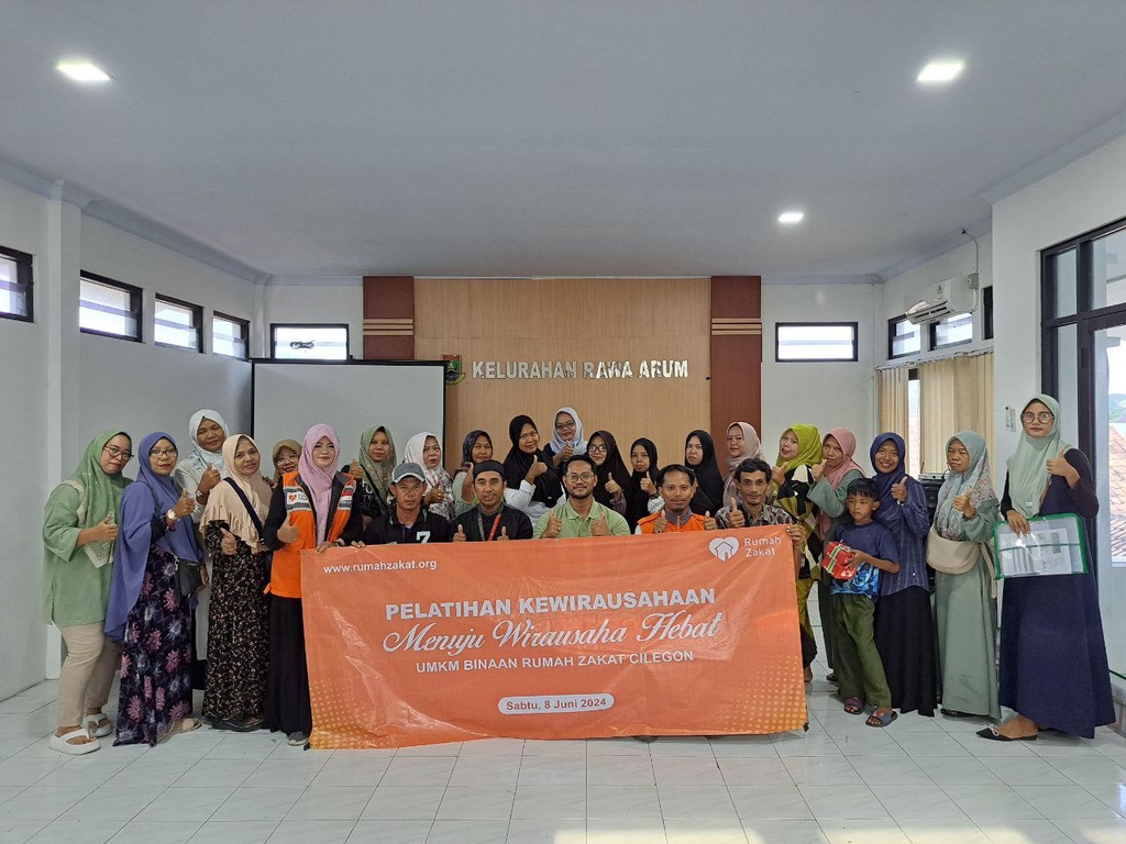 RUMAH ZAKAT ADAKAN PELATIHAN KEWIRAUSAHAAN BAGI PARA PELAKU USAHA DI