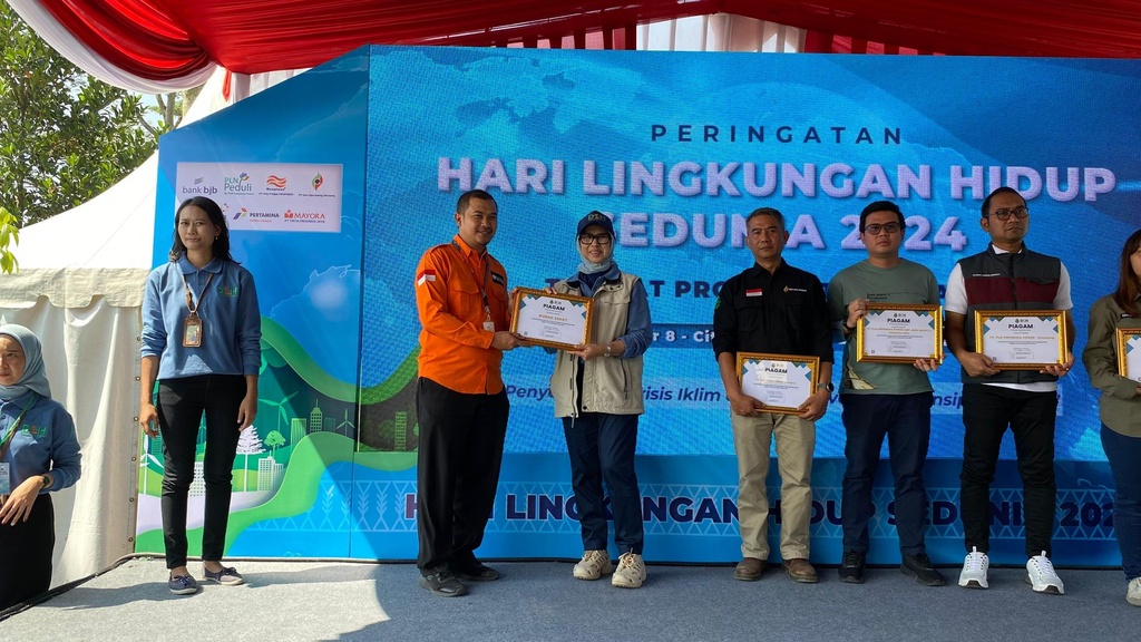 Rumah Zakat Contributes to World Environment Day Commemoration