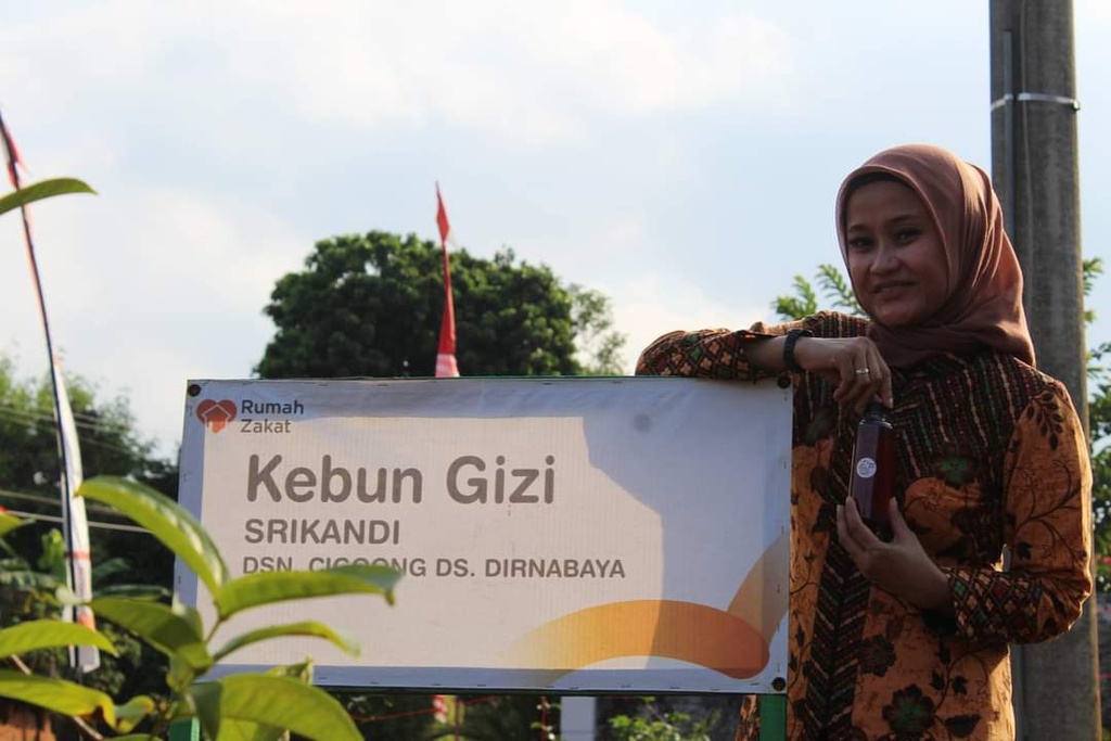 BUPATI CIAMIS KUNJUNGI KEBUN GIZI SRIKANDI RUMAH ZAKAT DI DESA SIRNABAYA