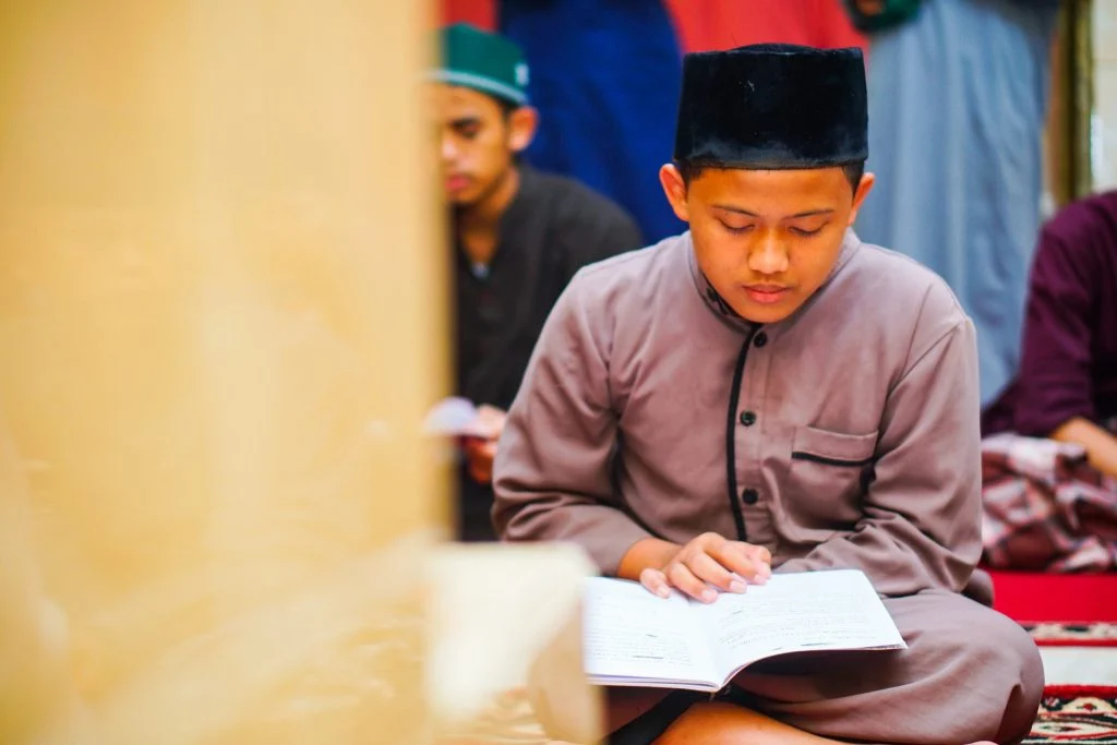 sedekah u yatim p quran 2