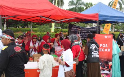 Dirikan Pos Segar, Rumah Zakat Dukung Aksi Peduli Palestina di Alun-Alun Batam