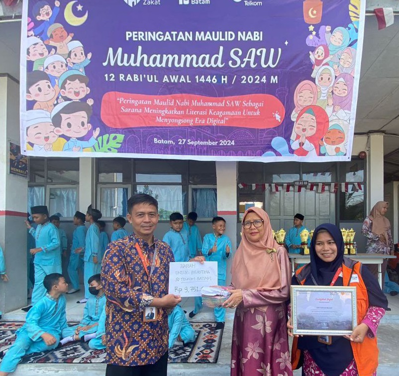 Peduli Palestina, Rumah Zakat Bersama SD Telkom Batam Gelar Aksi Penggalangan Dana dan Peringatan Maulid Nabi