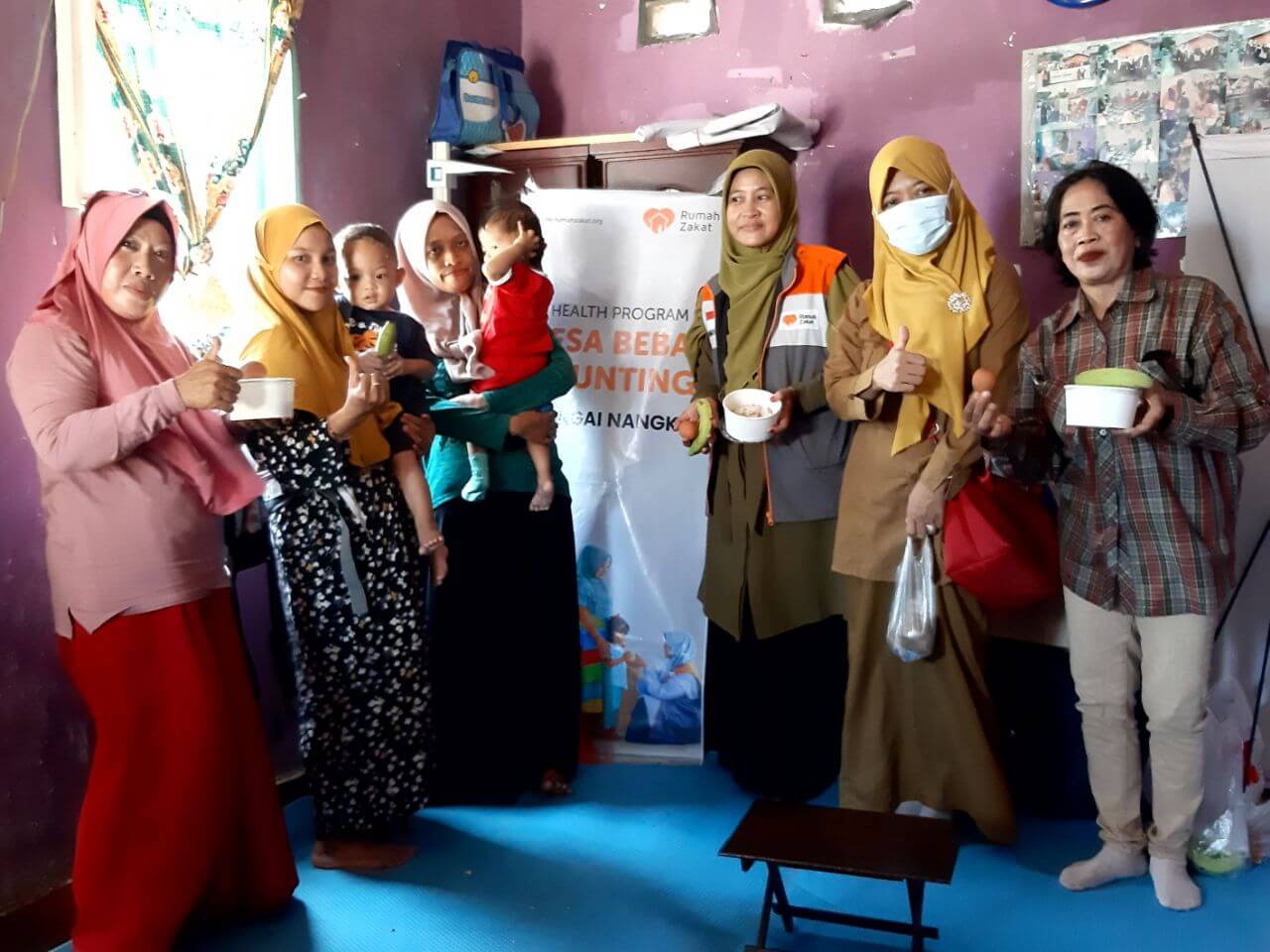 Rumah Zakat Beri Edukasi Makanan Sehat di Posyandu Desa Berdaya Sungai Nangka