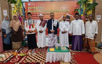 Rumah Zakat dan DKM Masjid As Sholihin Peringati Maulid Nabi dan Galang Dana untuk Palestina