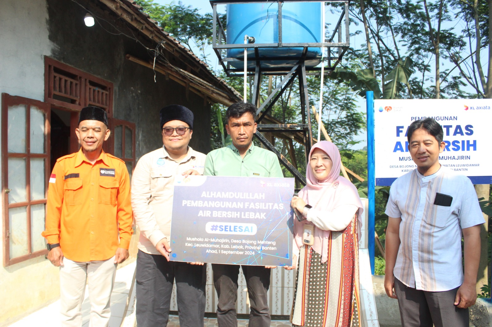Rumah Zakat Bersama Majlis Taklim XL Axiata Serahkan Bantuan Sumber Air Bersih