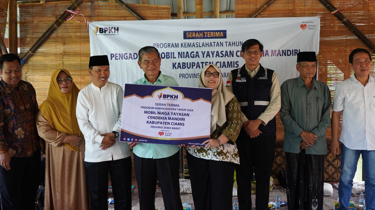 BPKH Serahkan Bantuan Armada Niaga untuk Pemberdayaan Desa Berkelanjutan di Yayasan Cendekia Mandiri Utama