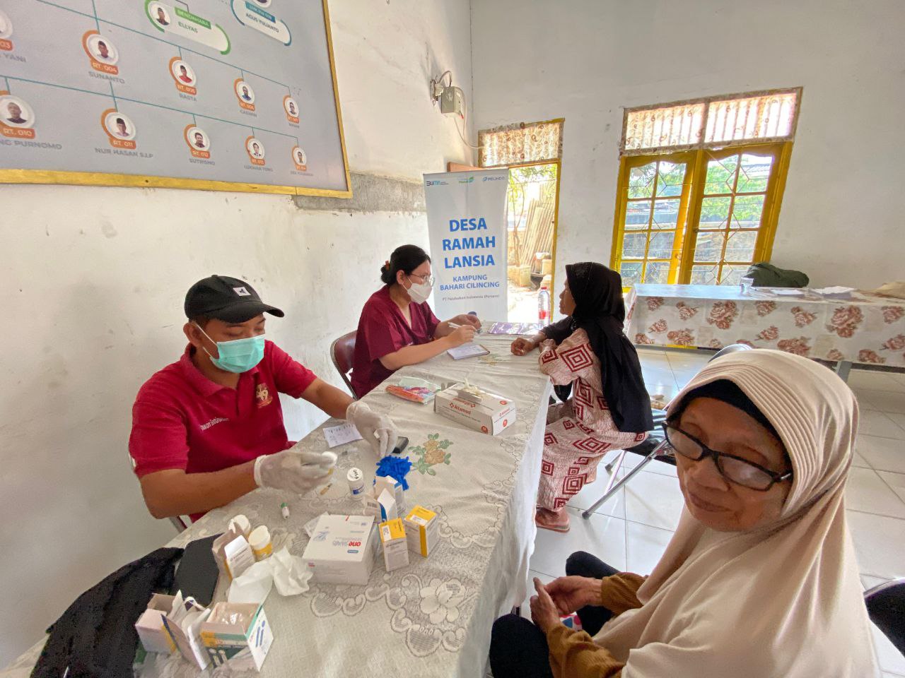 Pelindo bersama Rumah Zakat dan Puskesmas Cilincing Adakan Posyandu Lansia Upaya Mendukung Kesehatan Lansia