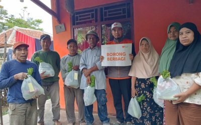 Borong Sayuran dan Buah-Buahan, Rumah Zakat Bahagiakan Para Petani Subang