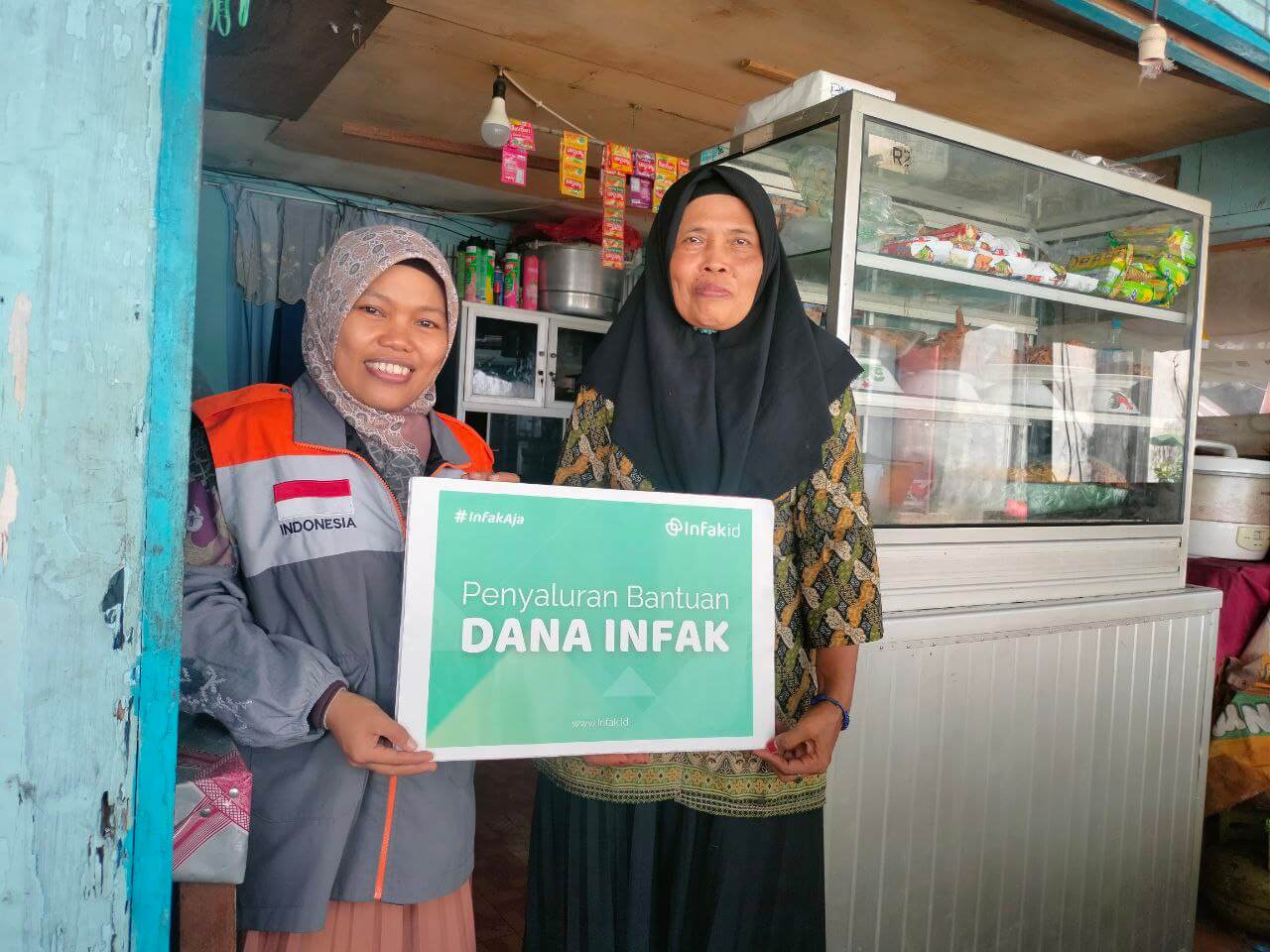 Program Infak.id Dukung Usaha Warung Makan Ibu Laminem di Samarinda