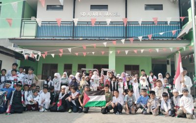 Rumah Zakat dan SD Juara Jakarta Selatan Gelar Aksi Solidaritas untuk Palestina