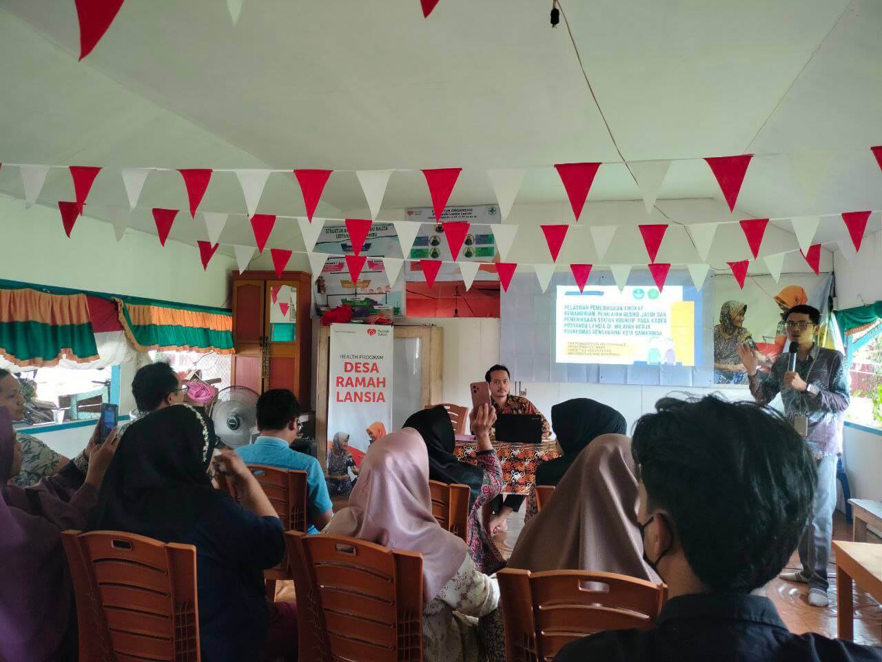 Demi Tingkatkan Pelayanan Lansia, Rumah Zakat Gelar Pelatihan Kader Posyandu Lansia di Samarinda