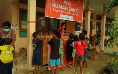 Erupsi Gunung Lewotobi Laki-Laki: Rumah Zakat Lakukan Respons Cepat Bantu Warga yang Terdampak