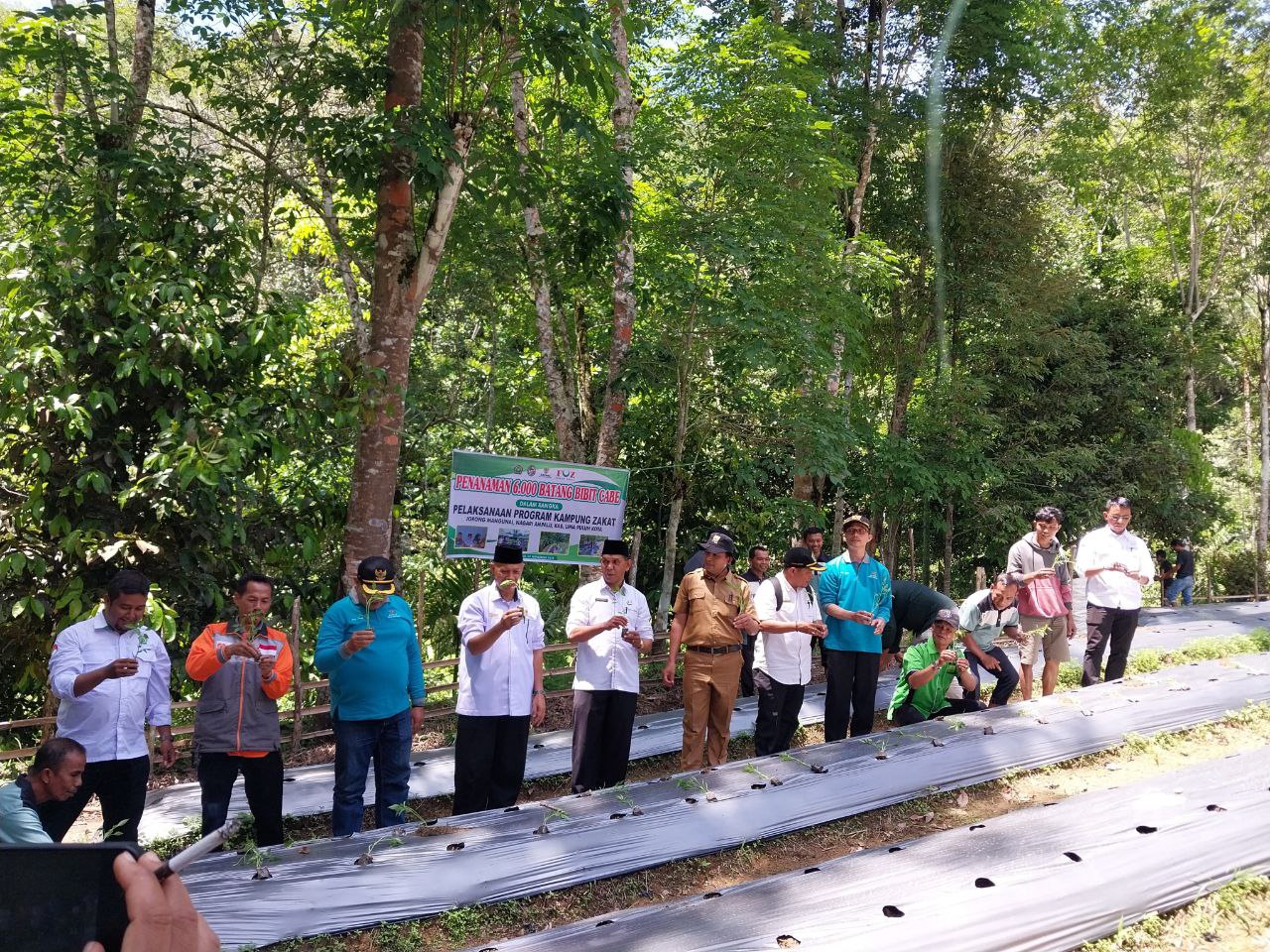 Rumah Zakat Lakukan Kunjungan dan Diskusi dengan Calon Penerima Manfaat di Program Kampung Zakat Nagari Ampalu