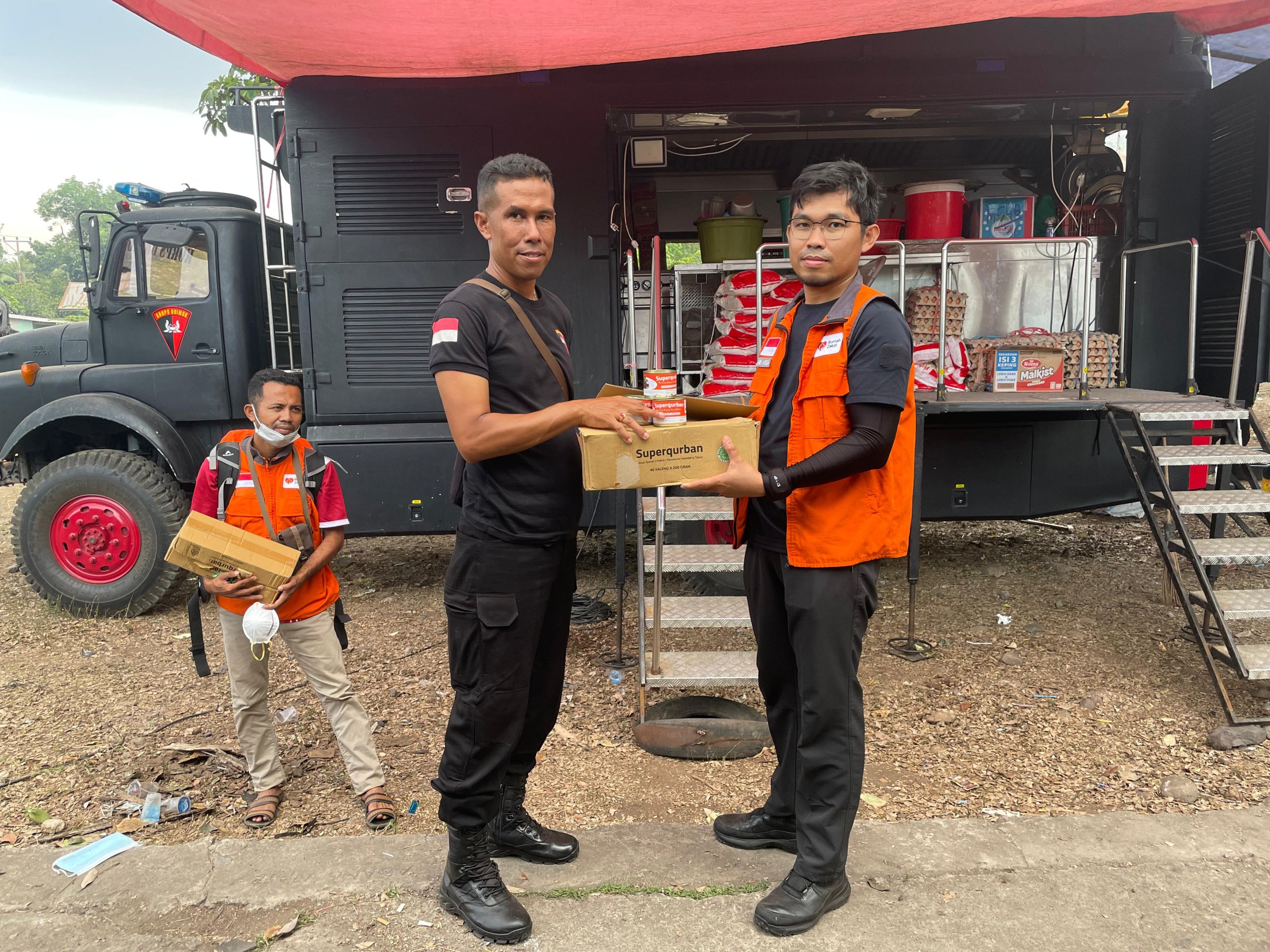 Dukung Penanganan Bencana Gunung Lewotobi, Rumah Zakat Terjunkan Relawan Dan Kirimkan Bantuan