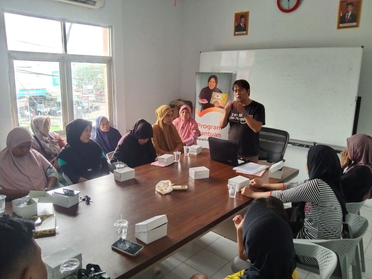 Gelar Pelatihan Kewirausahaan, Rumah Zakat Dukung UMKM di Cirebon