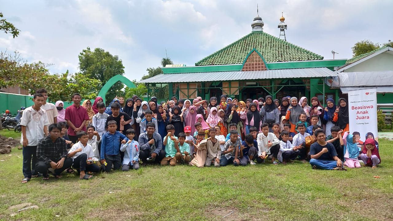 Rumah Zakat Gelar Fun Games untuk Anak Juara di Solo