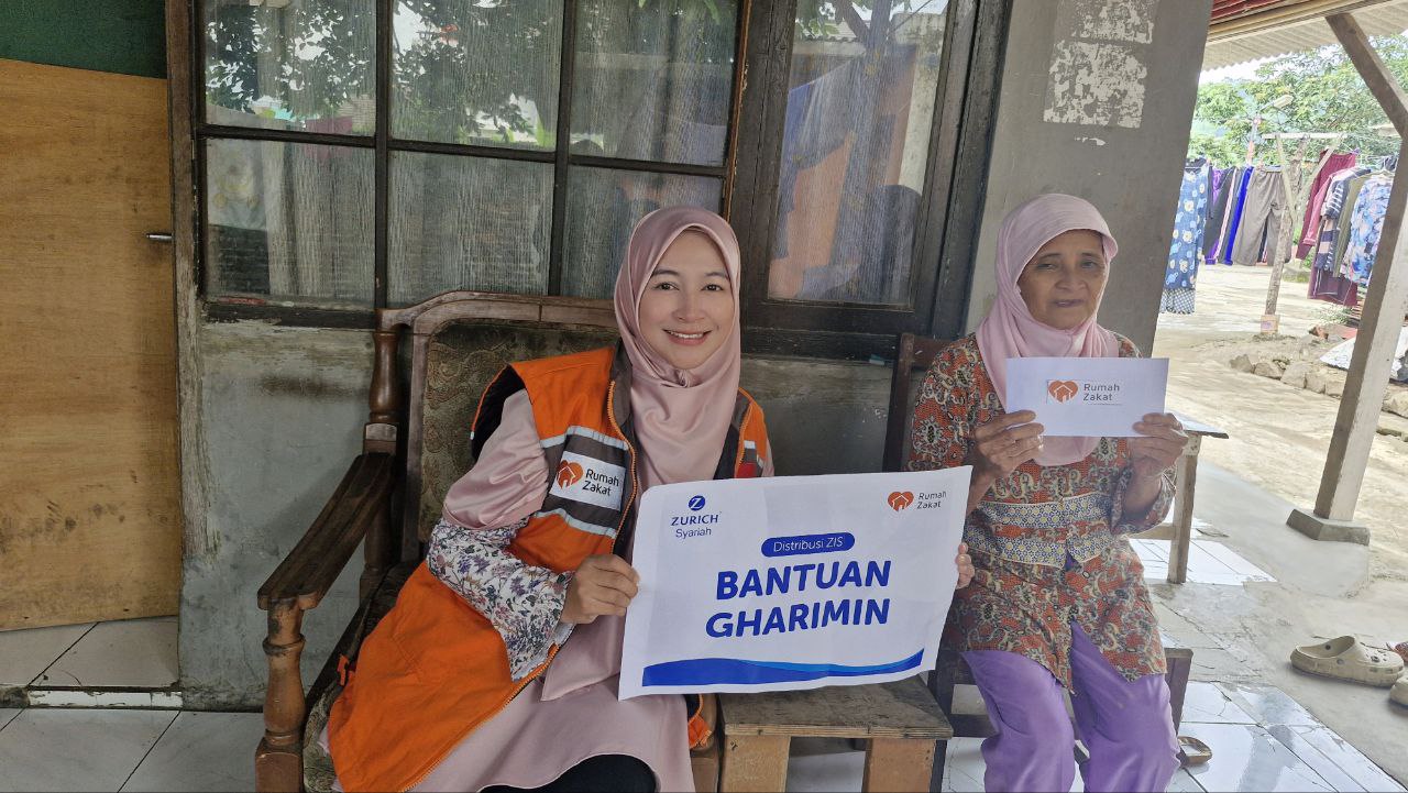 Zurich Asuransi Indonesia Salurkan Bantuan untuk Gharimin Melalui Rumah Zakat