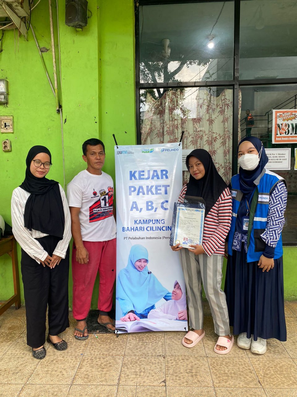 Komitmen Dukung Pendidikan, PT Pelindo Salurkan Bantuan Untuk Zahra