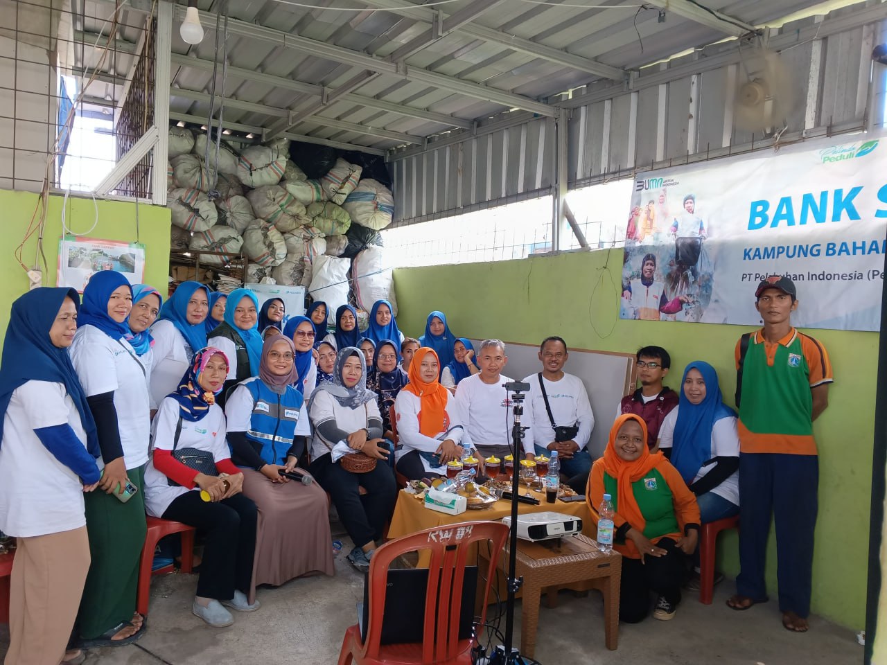 Pelindo Bersama Bank Sampah Cilincing Ikut Aksi Kolaborasi Bersih Sampah Jakarta