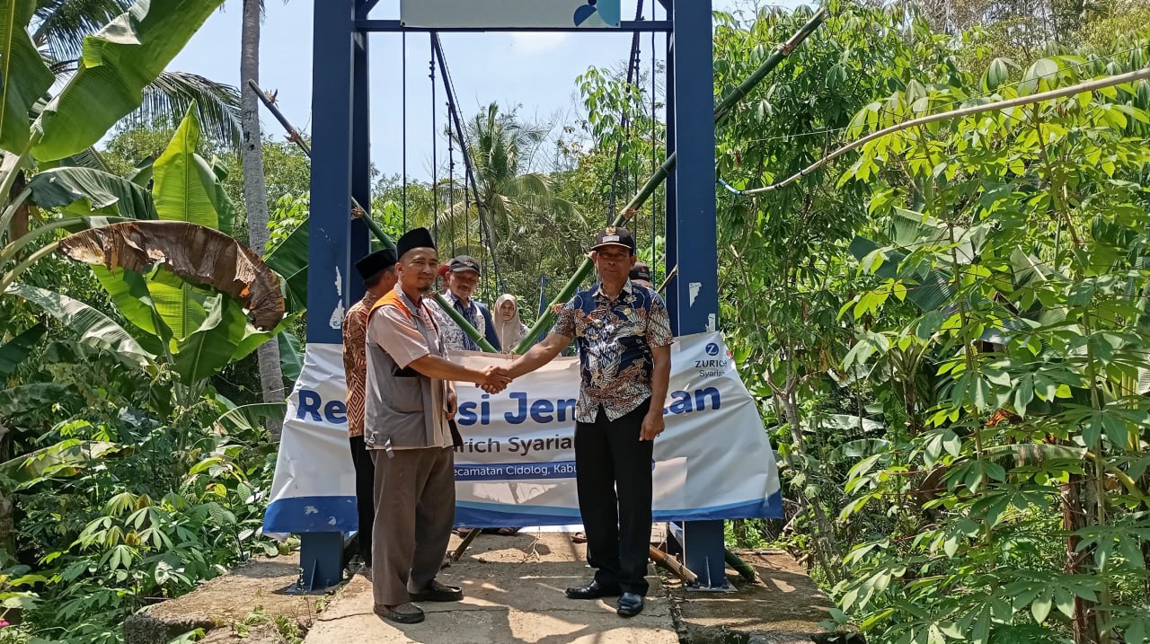 Resmi Dibuka, Jembatan Gantung Dari Zurich Syariah dan Rumah Zakat Siap Digunakan Oleh Masyarakat