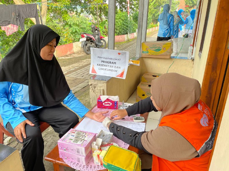 Rumah Zakat Wujudkan Kepedulian Pada Lansia Melalui Program Kesehatan