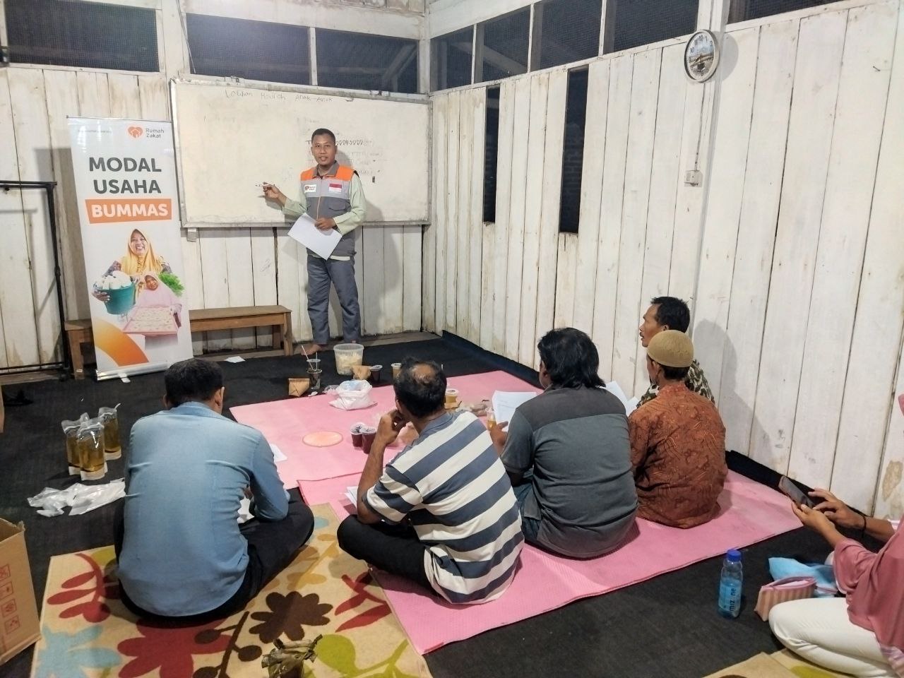 Wujudkan UMKM Berdaya Saing Tinggi, Rumah Zakat Lakukan Edukasi Kewirausahaan