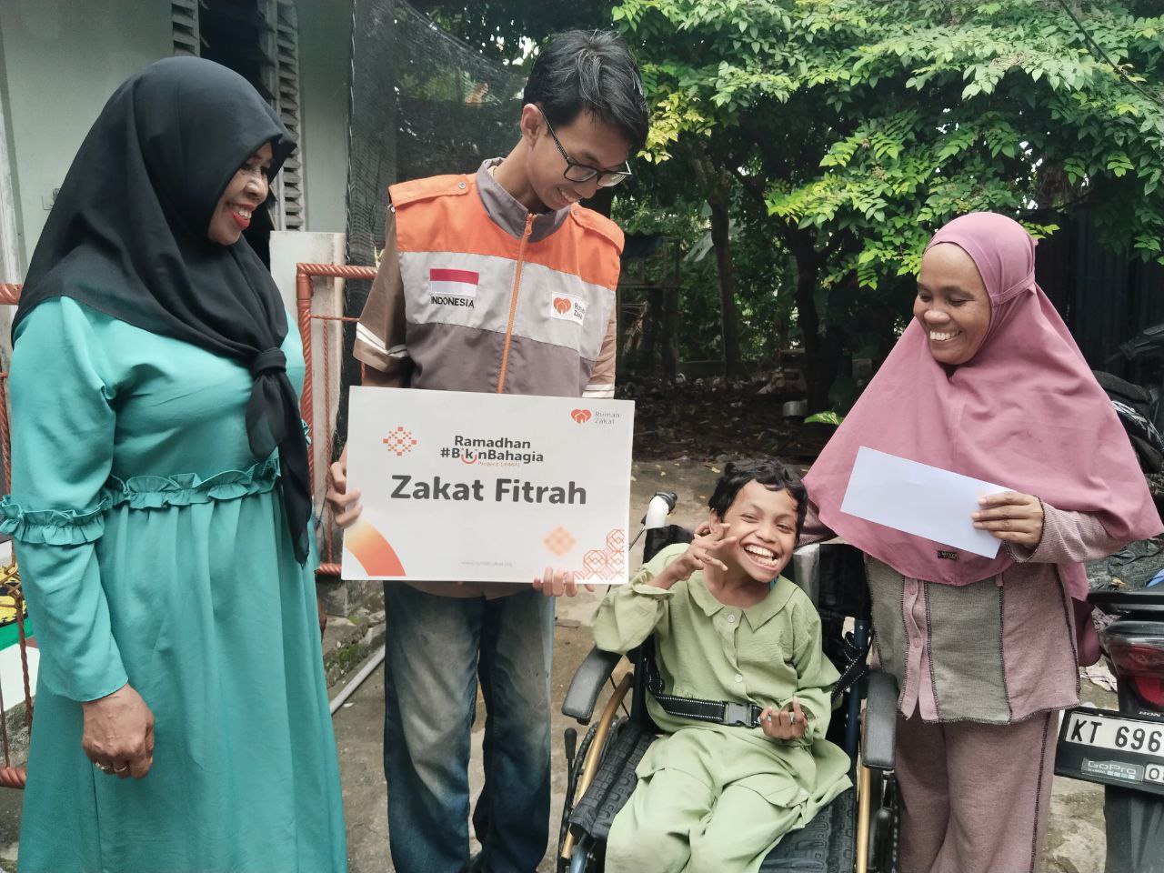 Zakat Fitrah Disalurkan Tepat Sasaran, Rumah Zakat Bantu Ringankan Kebutuhan Ekonomi Zahra