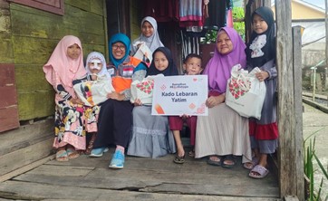 Rumah Zakat Salurkan Kado Lebaran Yatim, Hadirkan Kebahagiaan Jelang Hari Raya