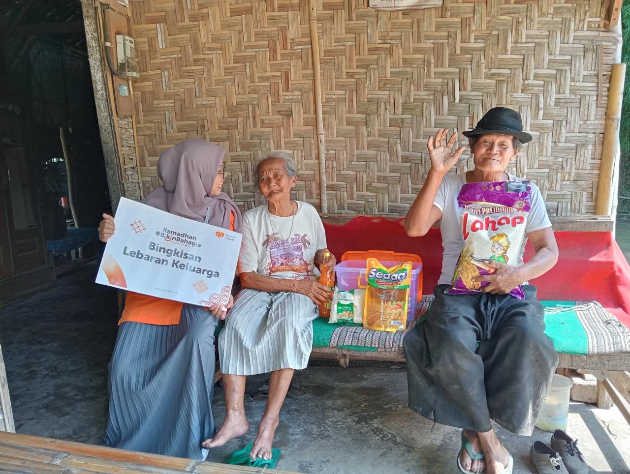Rumah Zakat Salurkan 8 Paket BLK untuk Masyarakat Pra Sejahtera di Kediri
