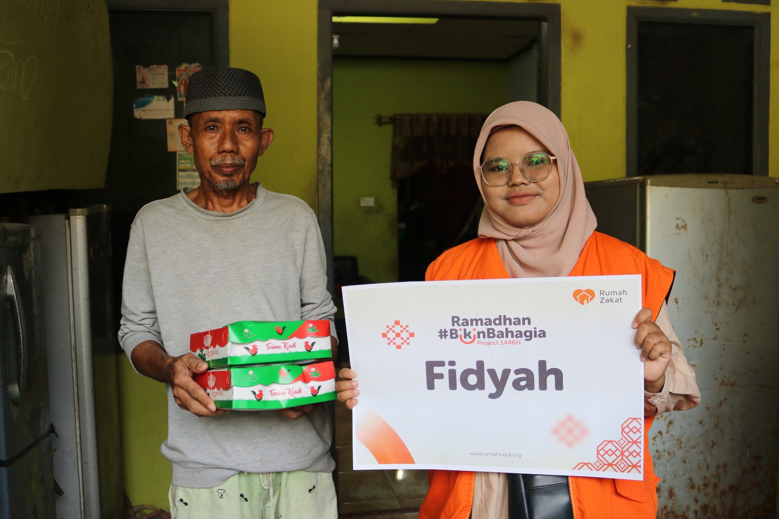 Salurkan Paket Fidyah, Rumah Zakat Jangkau Masyarakat Prasejahtera di Jayapura
