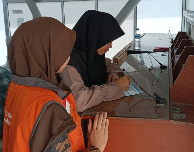 beasiswa untuk Rara diterima jadi mahasiswa UNP beasiswa untuk Rara diterima jadi mahasiswa UNP