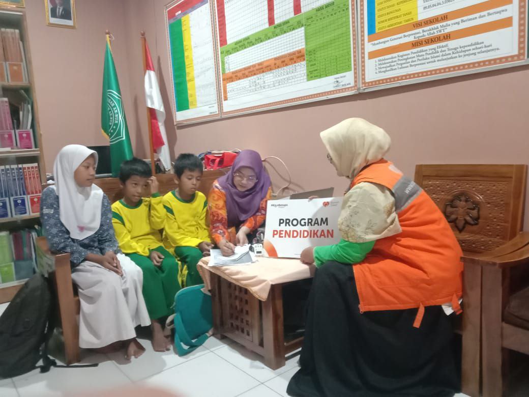 Bantuan Pendidikan siswa prasejahtera Bantuan Pendidikan siswa prasejahtera