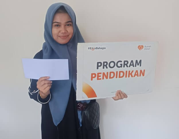 40 Siswa Yatim Dhuafa di Cilegon Terima Bantuan Pendidikan Rumah Zakat, Lilis: Ini Sangat Berarti Bagi Kami