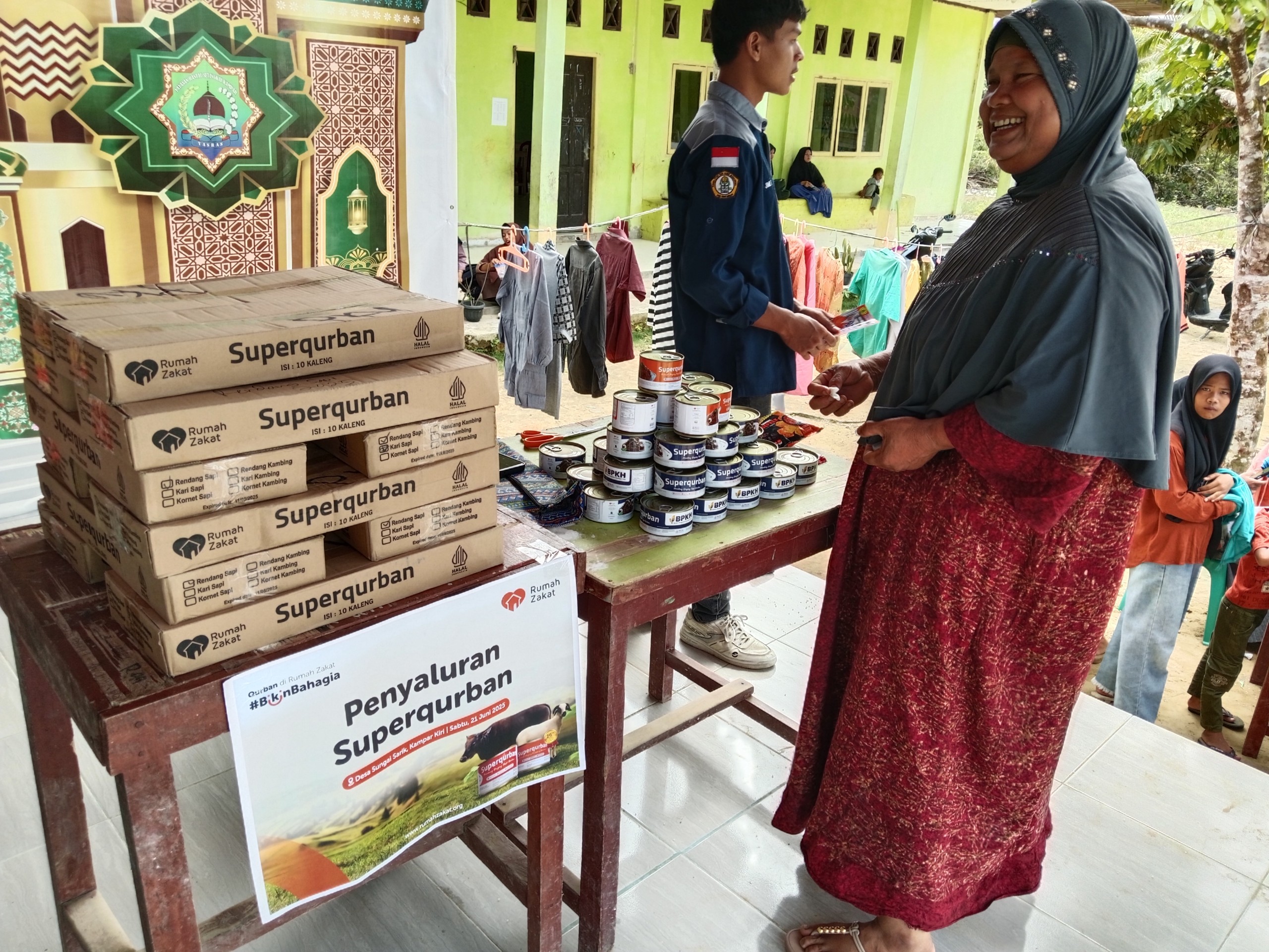 Lewat Ekspedisi Superqurban Rumah Zakat, Qurbanmu #BikinBahagia Masyarakat di Desa Sungai Sarik