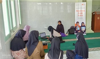 Ketika Anak Juara Belajar dari Alumni Penerima Bantuan Rumah Zakat, Siswa Termotivasi untuk Terus Belajar