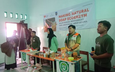 Workshop Nasional Rumah Zakat Membuat Produk Ramah Lingkungan “Making Natural Soap Eco Enzyme”