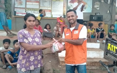 Rumah Zakat Salurkan 2.000 Masker dan 50 Paket Hygiene Kit untuk Penyintas Erupsi Gunung Lewotobi Laki-laki di Pengungsian Canada