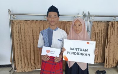 Bantuan Pendidikan Rumah Zakat untuk Erlangga, Anak Yatim di Cirebon