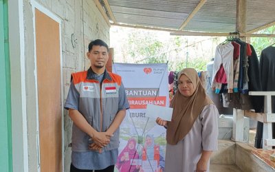 Rumah Zakat Salurkan Bantuan Modal Usaha kepada Pengusaha Kripik UMKM di Desa Batu Merah, Ambon