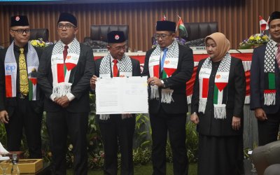 Kolaborasi Rumah Zakat dan DPRD Kota Bandung Suarakan Dukungan untuk Palestina